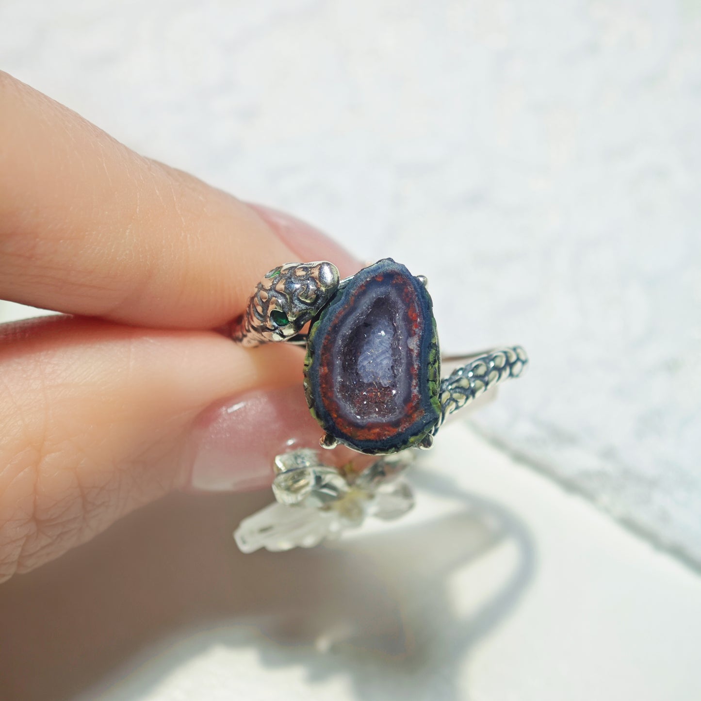 LANYI Basilisk Stone Crypt