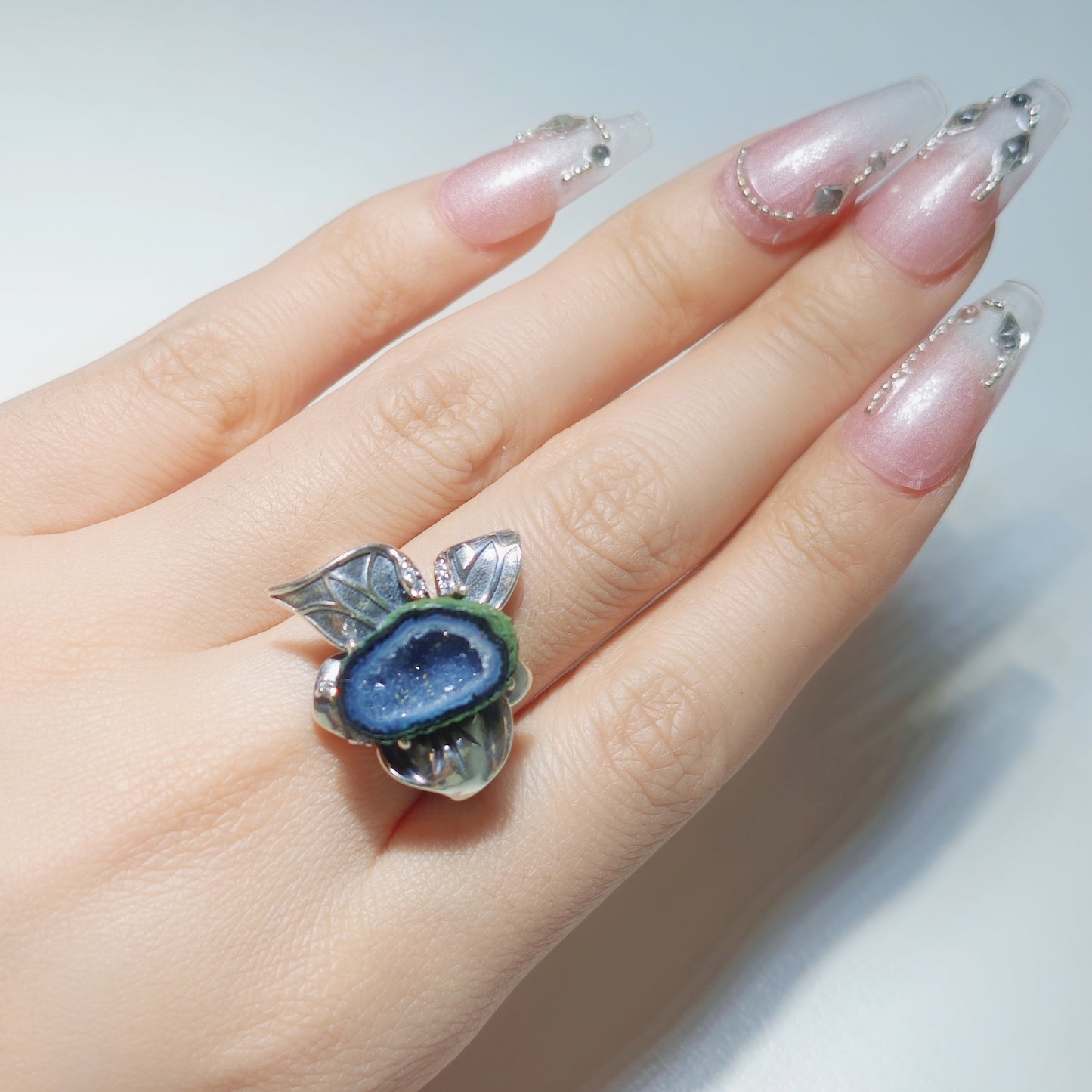 LANYI Floral Chronos Geode