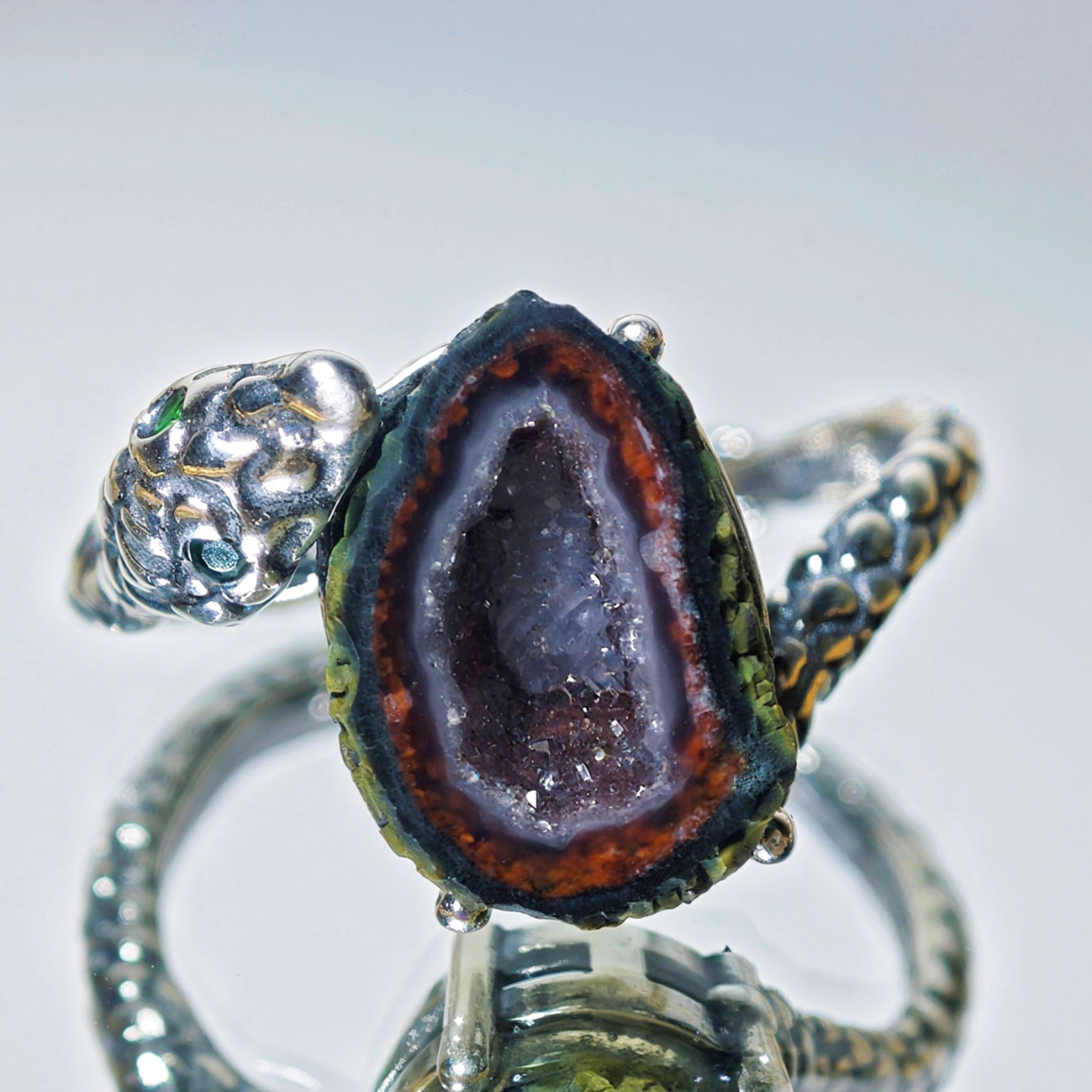 LANYI Basilisk Stone Crypt